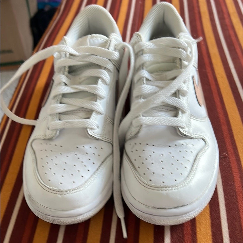 Kids White Sneakers size 6.5